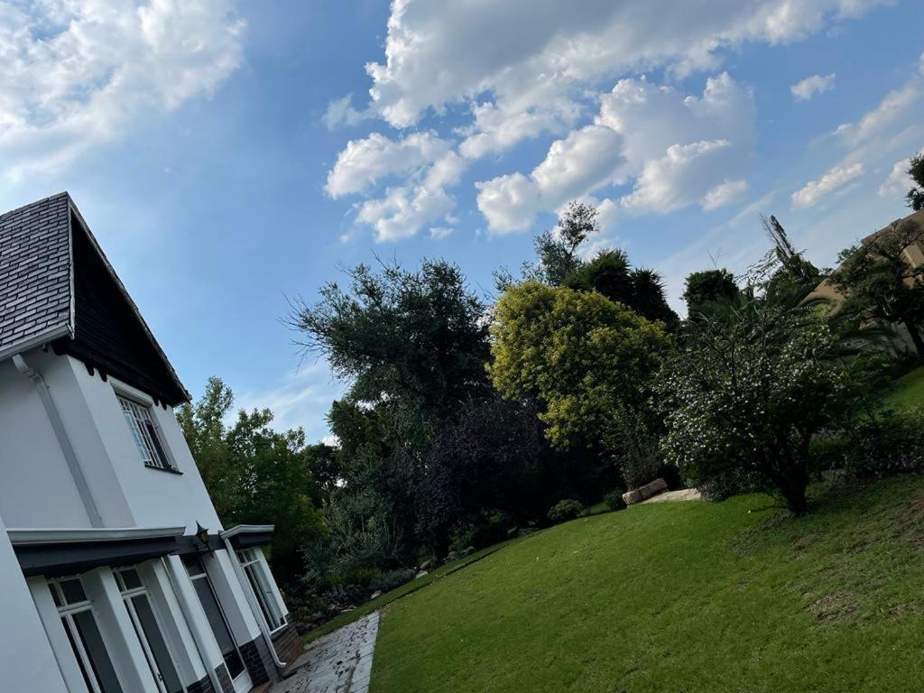 ヨハネスブルグ The South Way Bed & Breakfast エクステリア 写真